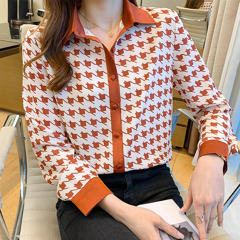 

Chikichi 2021 New Product French Style Luxury Elegant Lapel Contrast Color Houndstooth Printed Silk Shirt Women Long-sleeved Top