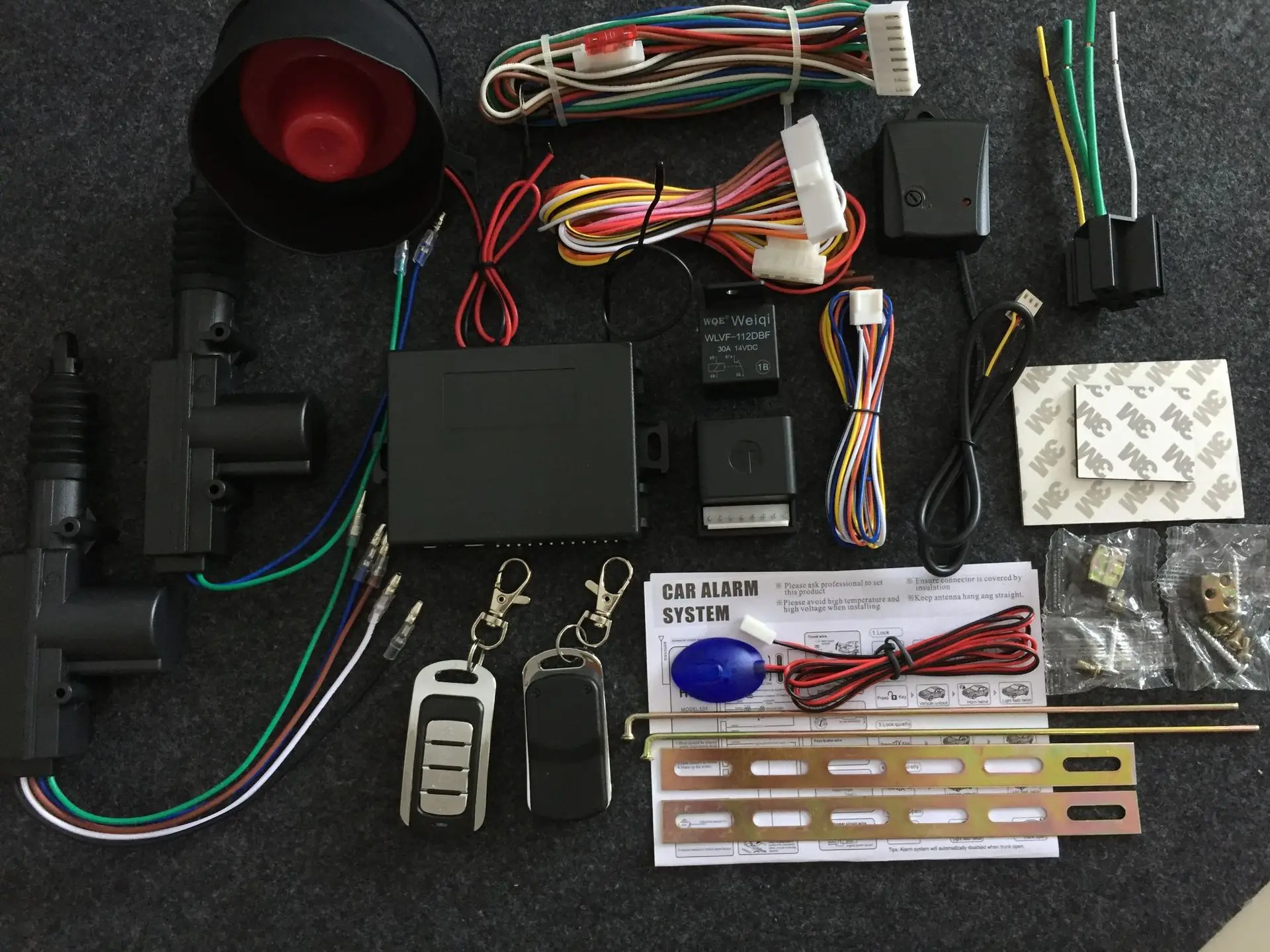 

Universal Car Alarm Vehicle System 1-Way Remote Central Door Lock Keyless Entry Siren With 2 Remote Control Burglar Protection