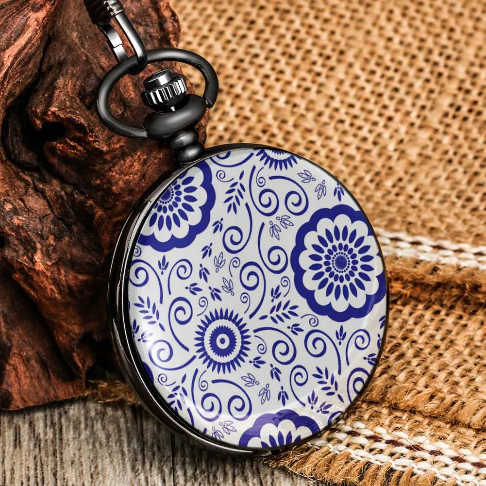 

Blue And White Porcelain Pattern Quartz Pocket Watch Portable Clock White Dial Flip Case Comfortable Chain Pendant Unisex Gift