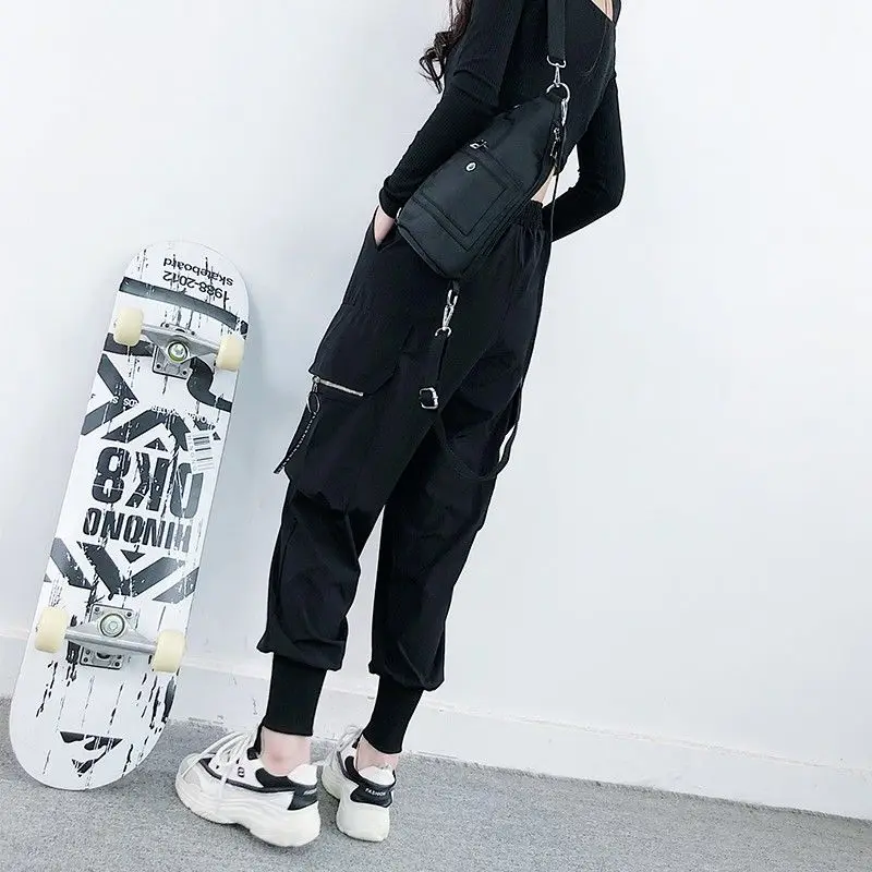 Рисунок 2 - Брюки-султанки женские с завязками