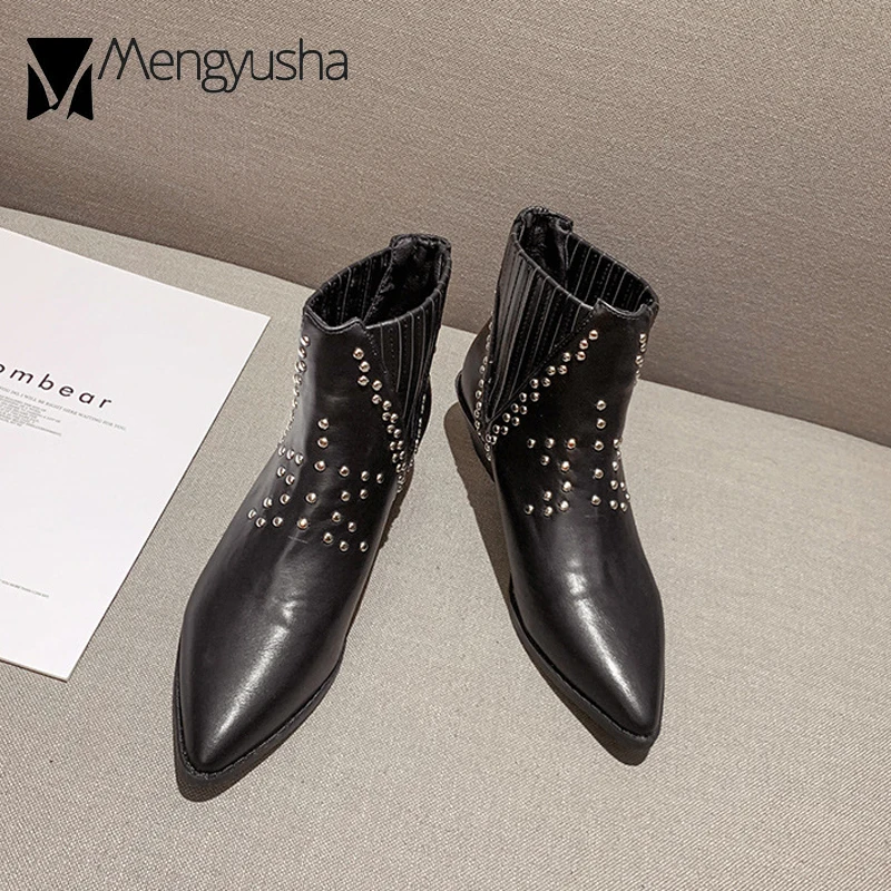 Ботинки Челси с острым носком и заклепками коллекция 2019 года Женские Кожаные martin