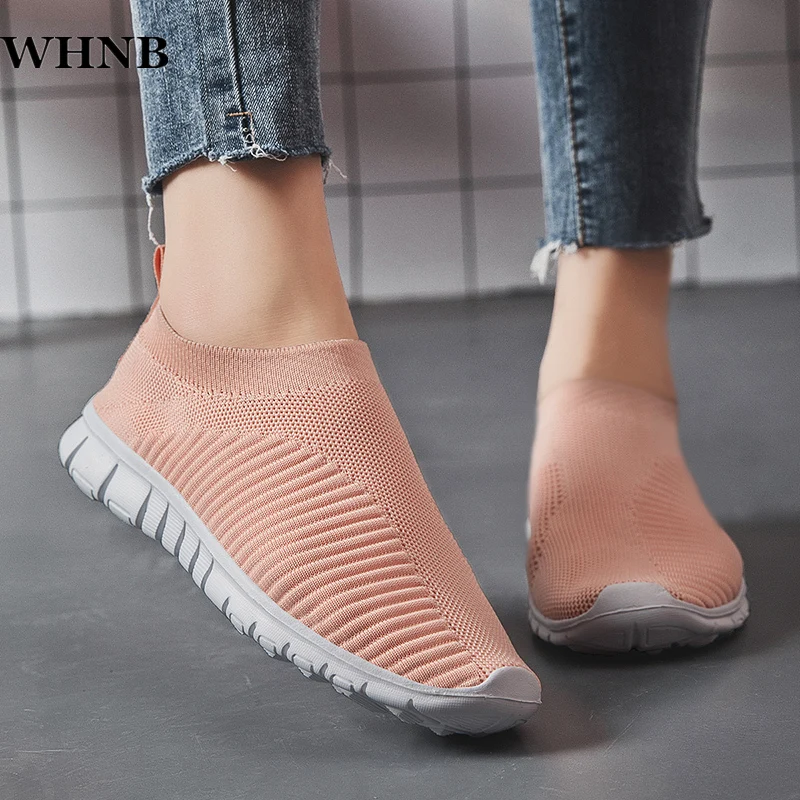 

WHNB Men Walking Shoes Lightweight Breathable Sneakers 2020 Summer Men Casual Shoes Large-sized Flats Slip-on Sneakers Men Shoes
