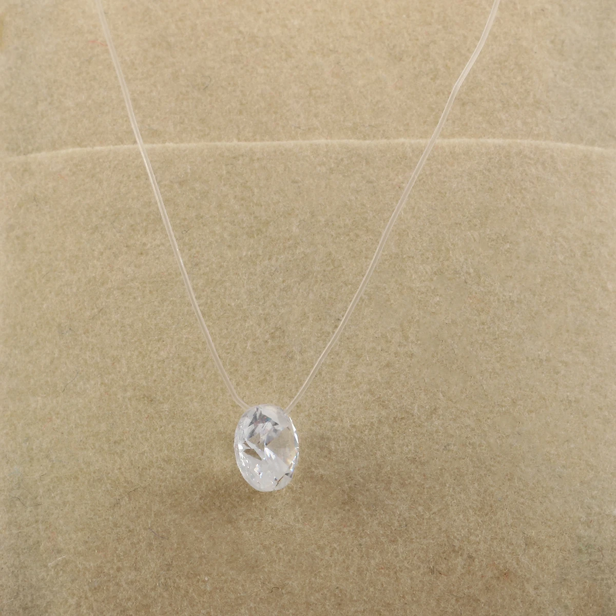 Женское ожерелье с подвеской сверкающий циркон простое дизайнерское невидимое