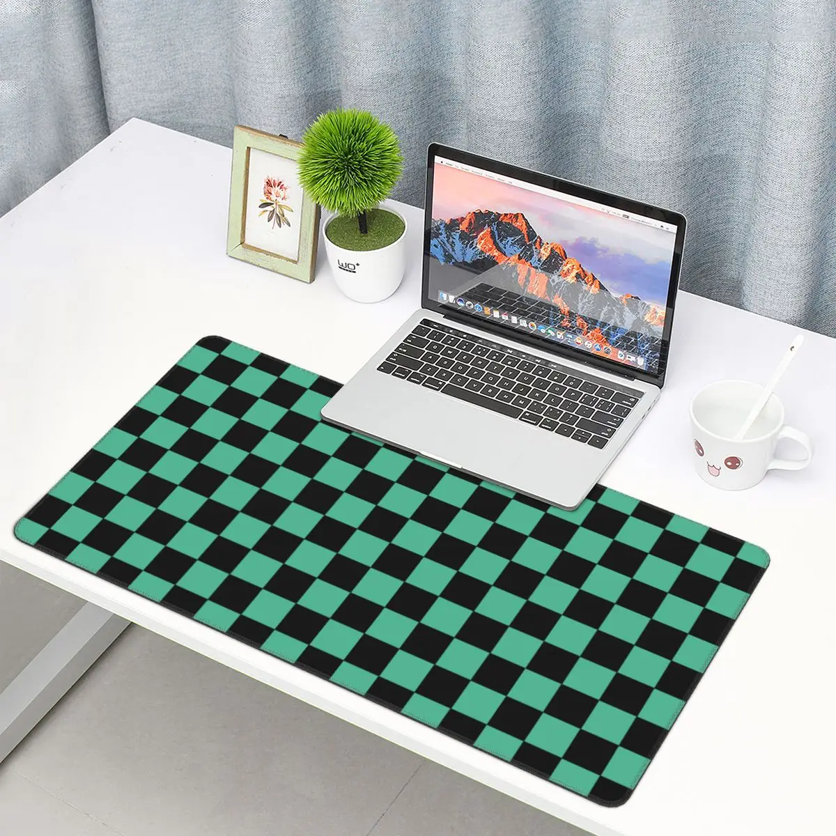 

Tanjirou Kamado Demon Slayer Gaming Mouse Pad Office Carpet Cartoon Black Rubber Mousepad for Computer