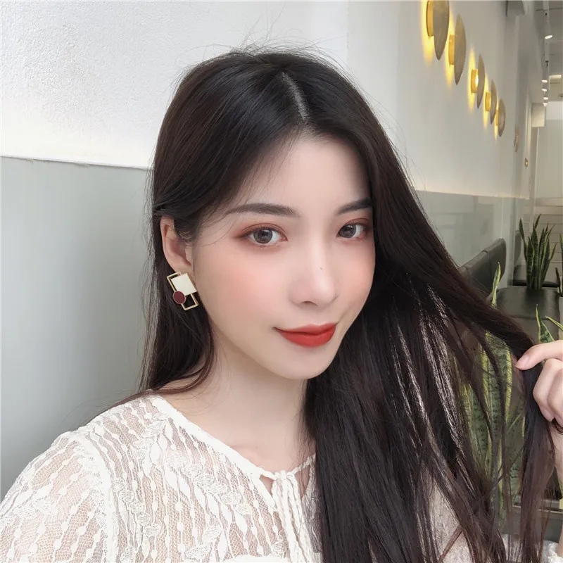 Корейский геометрической формы полый прямоугольник контраст Цвет квадратные