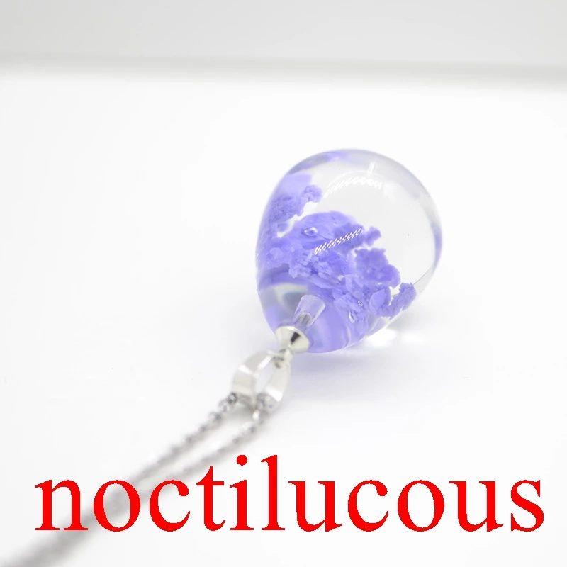 noctilucous 26 Градиент голубое небо и белые облака, прозрачный кристалл смолы кулон, дамы и творческие ювелирные ожерелья ручной работы X1815 - Окраска металла: noctilucous 26