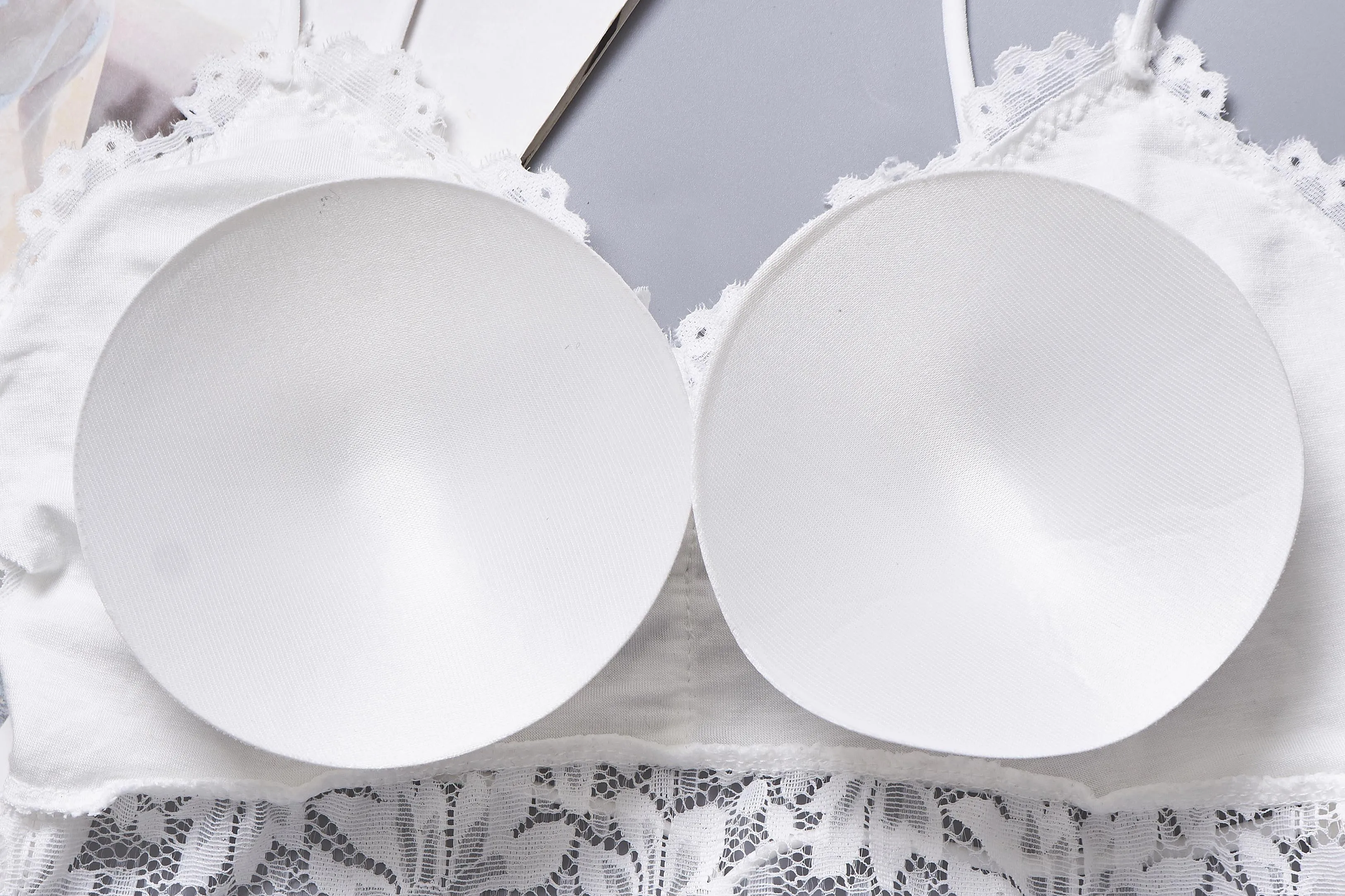 

Flower Lace Bra Top Wire Free Push Up Bra Body Shaping Sexy Women Plus Size Bralette Underwear Lingerie Full Cup Seamless Bras