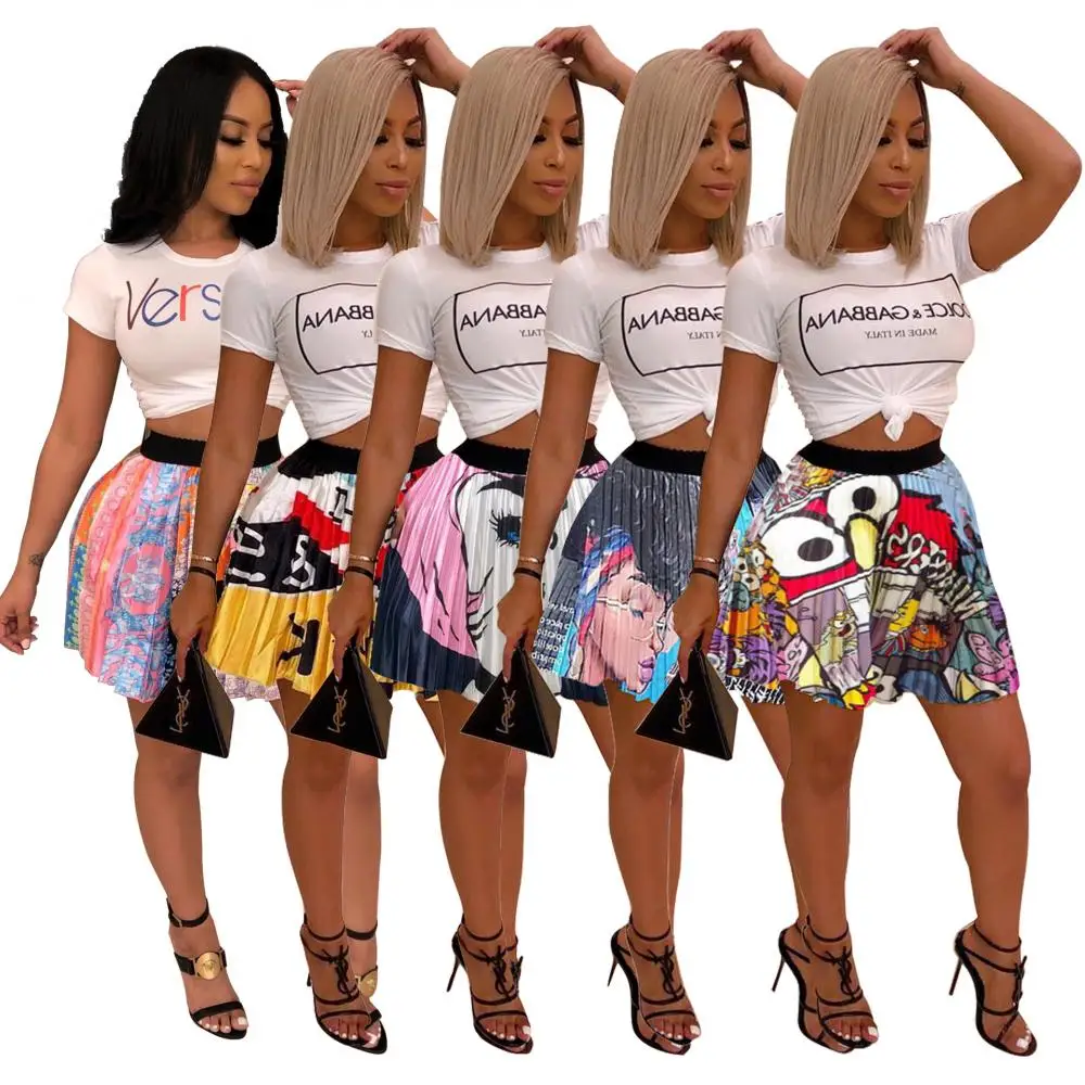 

2021 Autumn New Women's Clothing Trend Urban Casual Temperament Fashion Pleated Skirt Short-Sleeved Printed T-Shirt Two-Piece