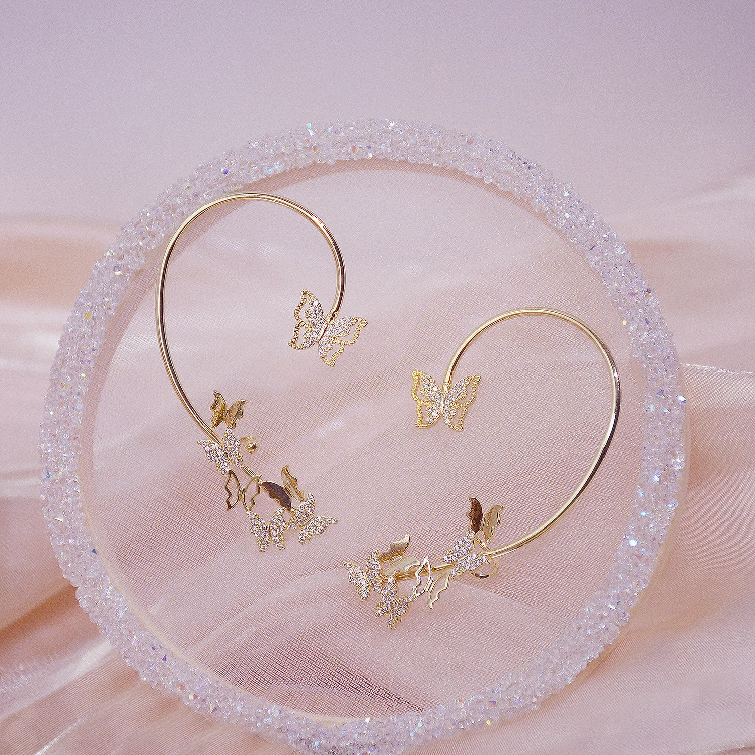 

Korean new design fashion jewelry exquisite light luxury copper inlaid zircon exaggerated butterfly ear bone clip female earring