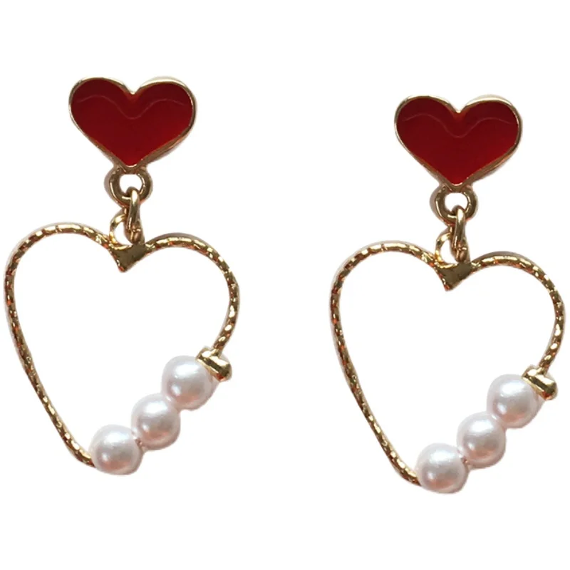 

Sweet Korean Jewelry Heart Earrings 2021 New Design Metal Wire Golden Plating Simulated Pearl Red Love Drop Earrings For Girl
