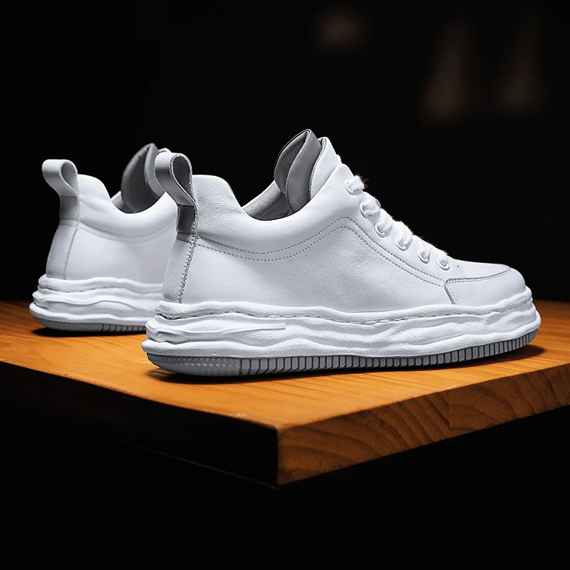 spesifikasi Sepatu Bot Pergelangan Kaki Kasual Fashion Pria Sepatu Sneakers Desainer Mewah Alas Tebal Atas Kulit Asli Sepatu Putih Tren Pemuda Pria