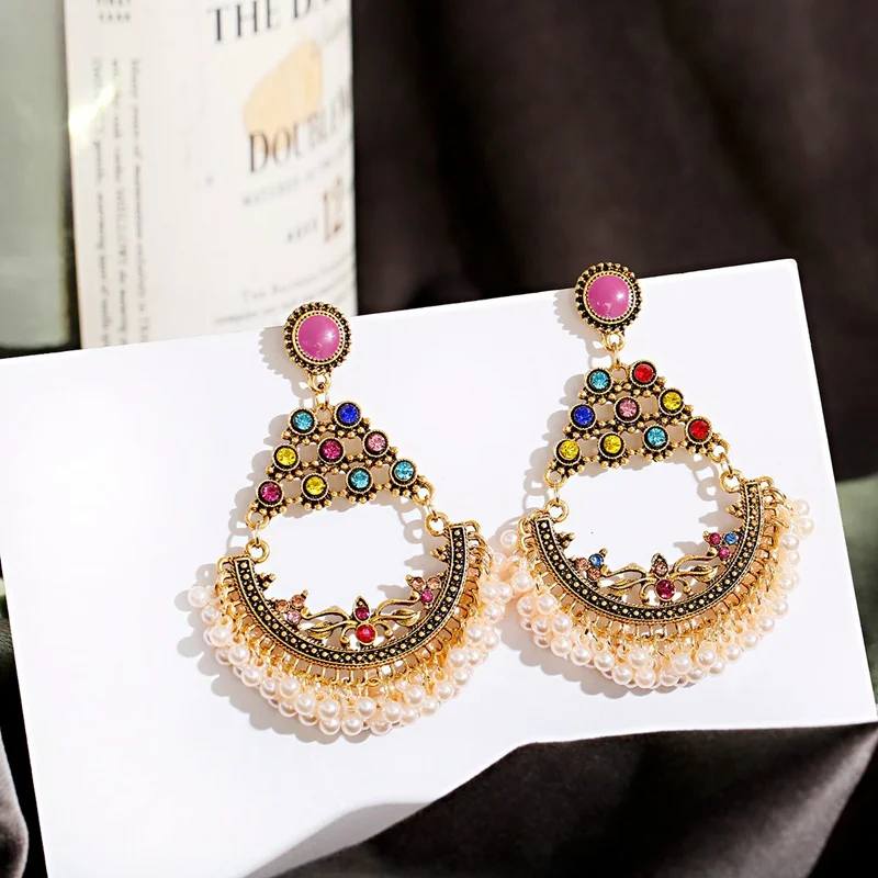 

Vintage Gold Flower Indian Earrings Ohrringe Women's Classical Jhumka Earrings Pearl Tassel Statement Earrings