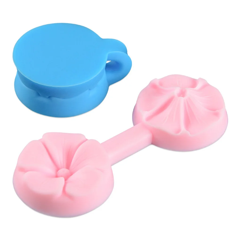 

Cherry Blossom Silicone Fondant Cake Mold Flower Cake Chocolate Candy Decorating Mould (Random Color)