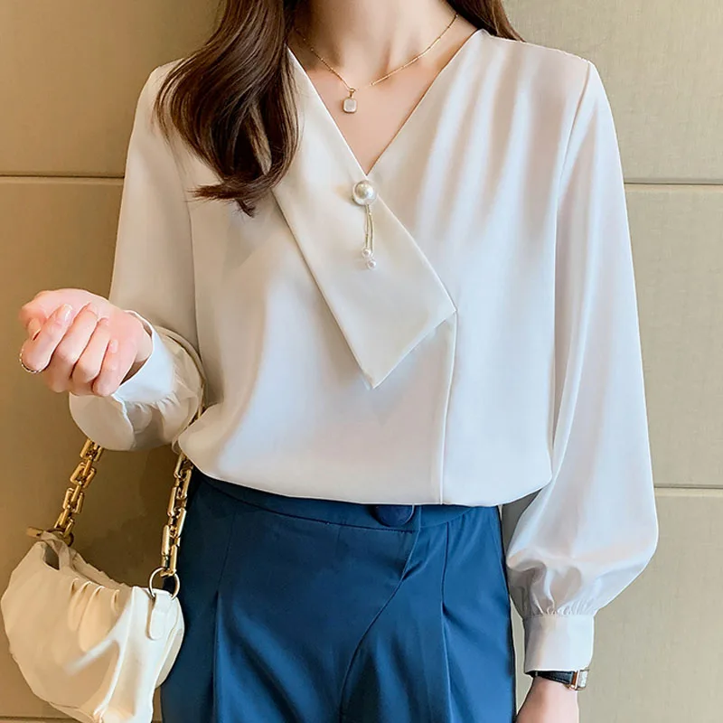 Женская шифоновая рубашка белая или фиолетовая атласная во французском стиле с