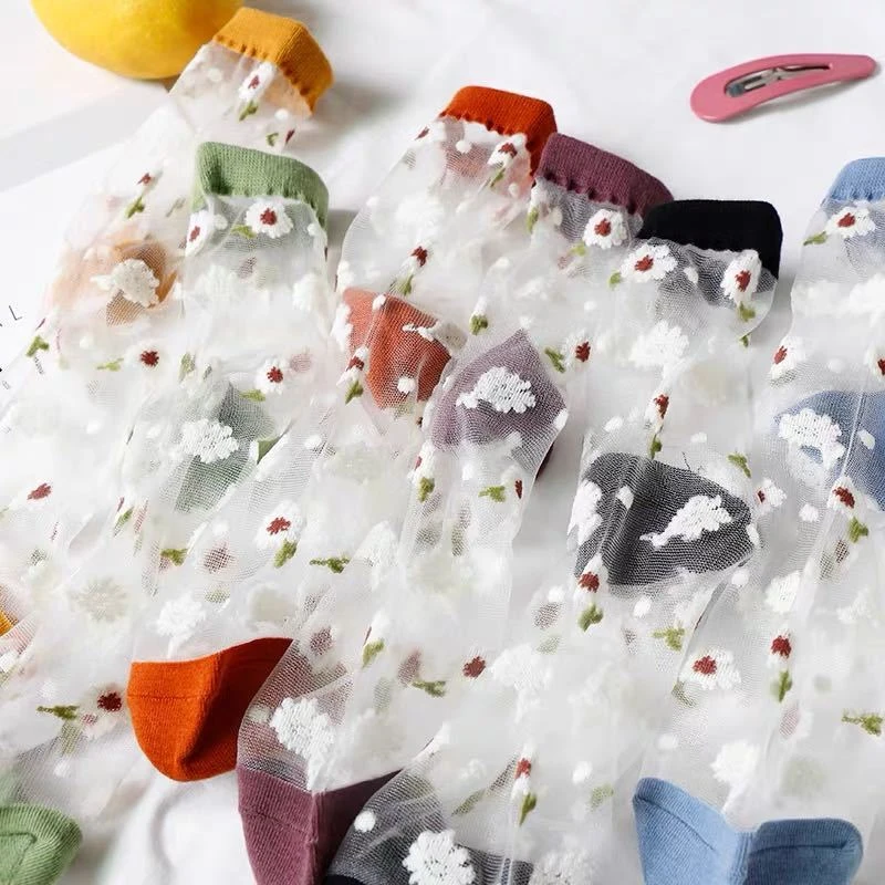 Носки CHAOZHU женские 7 цветов дышащие в уличном стиле с изображением Милая ромашка |