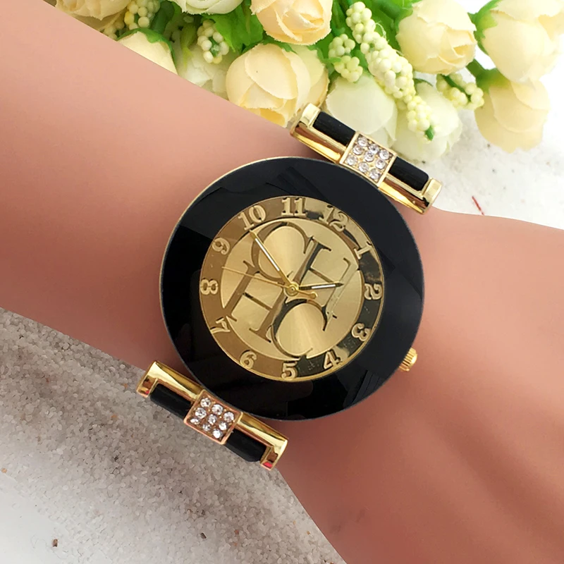 

2020 nuevo relojes de silicona para damas reloj de cuarzo Casual mujer deportes de oro relojes de cristal caliente pulsera