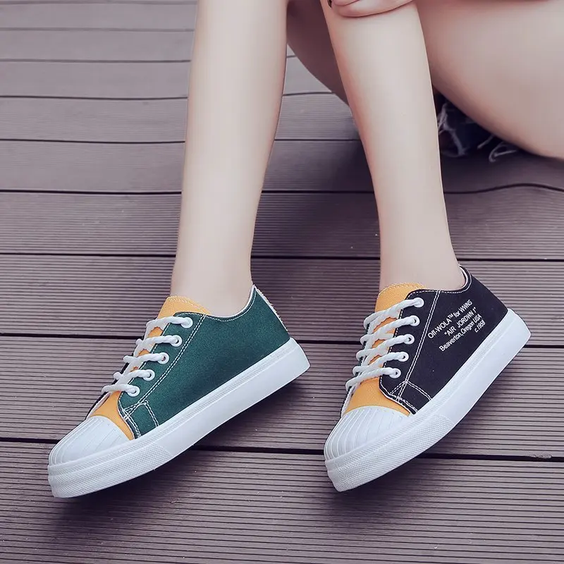 

2021 Women's Fashion Casual Flats Canvas Shoes Woman Breathable Flat Women Vulcanized Sneakers Designer Chaussures Femme Sapato
