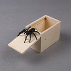 Деревянная коробка для розыгрышей в виде паука