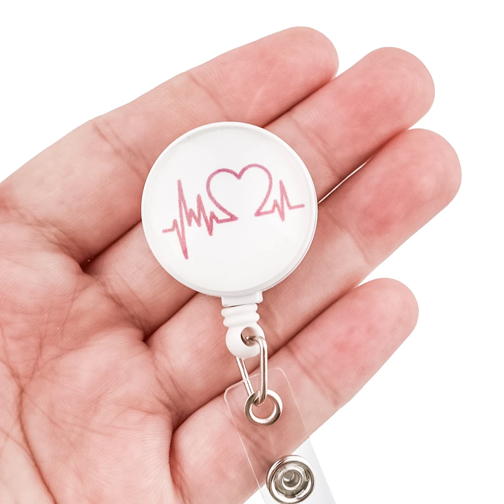 

LB1185 Hot Sales Heartbeat Top Quality Retractable Nurse Badge Reel Clip Cartoon Medicine Doctor Students IC Card Badge Holder