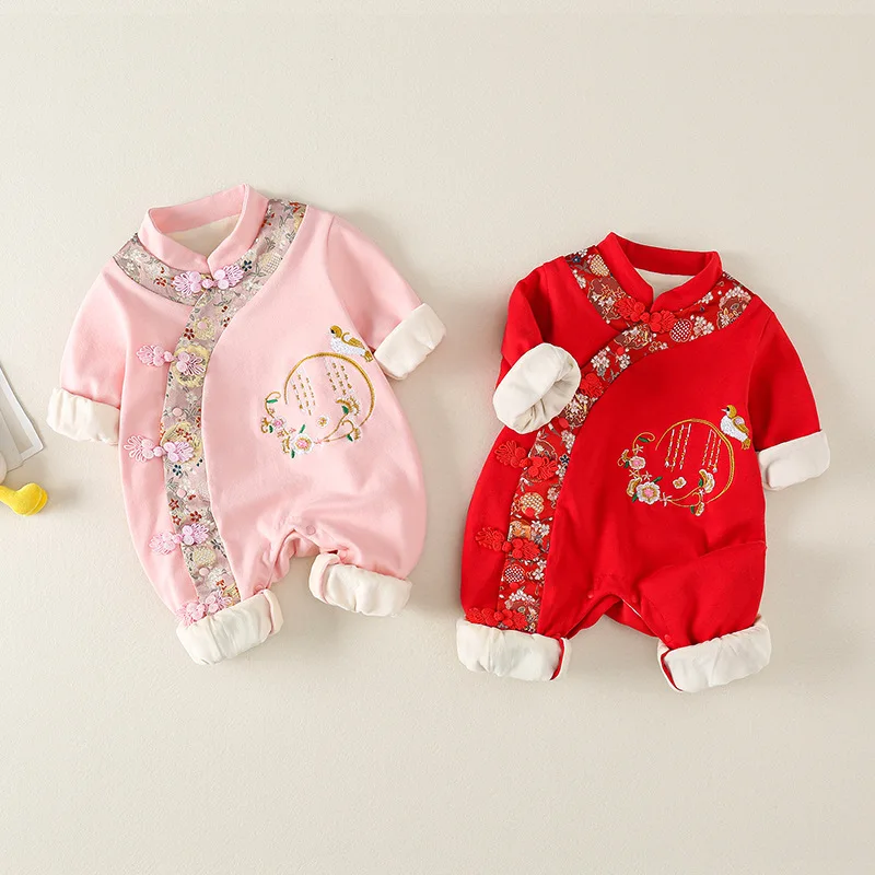 Çin tarzı kostüm yenidoğan bebek tek parça sonbahar/kışlık kıyafet Vintage nakış sıcak Tang takım elbise bebek çocuk kız pembe Romper
