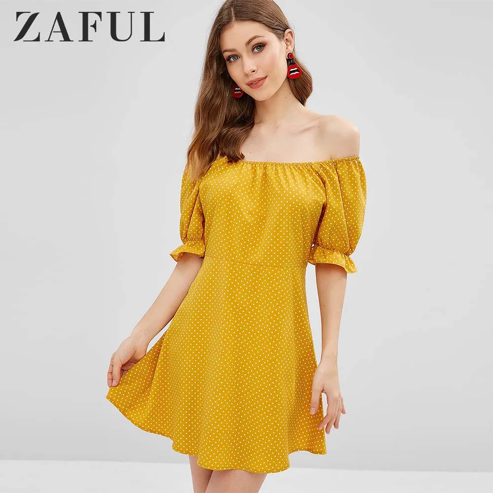 ZAFUL плиссированное платье в горошек с открытыми плечами короткие рукава