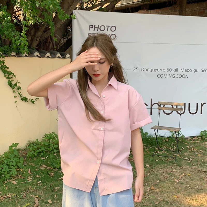 

Short-sleeved shirt women's summer 2021 new thin design niche shirts French retro Hong Kong flavor chic tops shirts for women bl