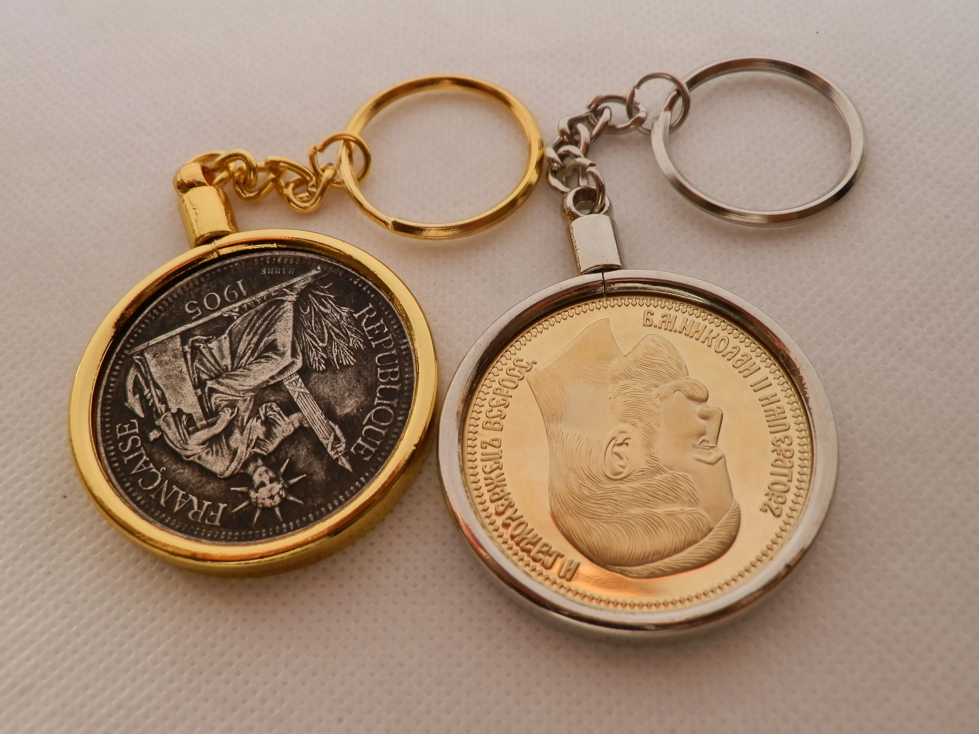 coin Hook/ key ring /keychain direct fit 25mm with plastic box | Дом и сад