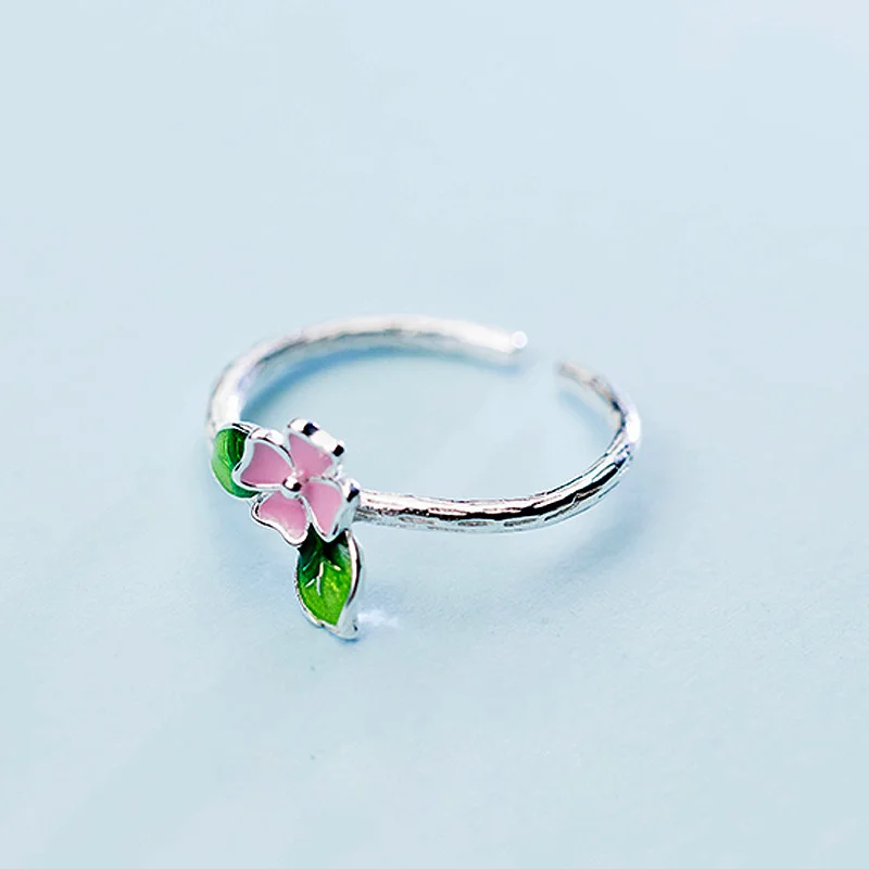 Женское кольцо из серебра 925 пробы с зелеными листьями|Кольца| |