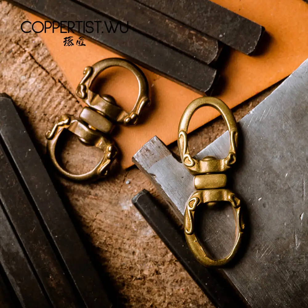 Coppertist. wu форма восемь латунных декоративных узоров карабин поворотный замок