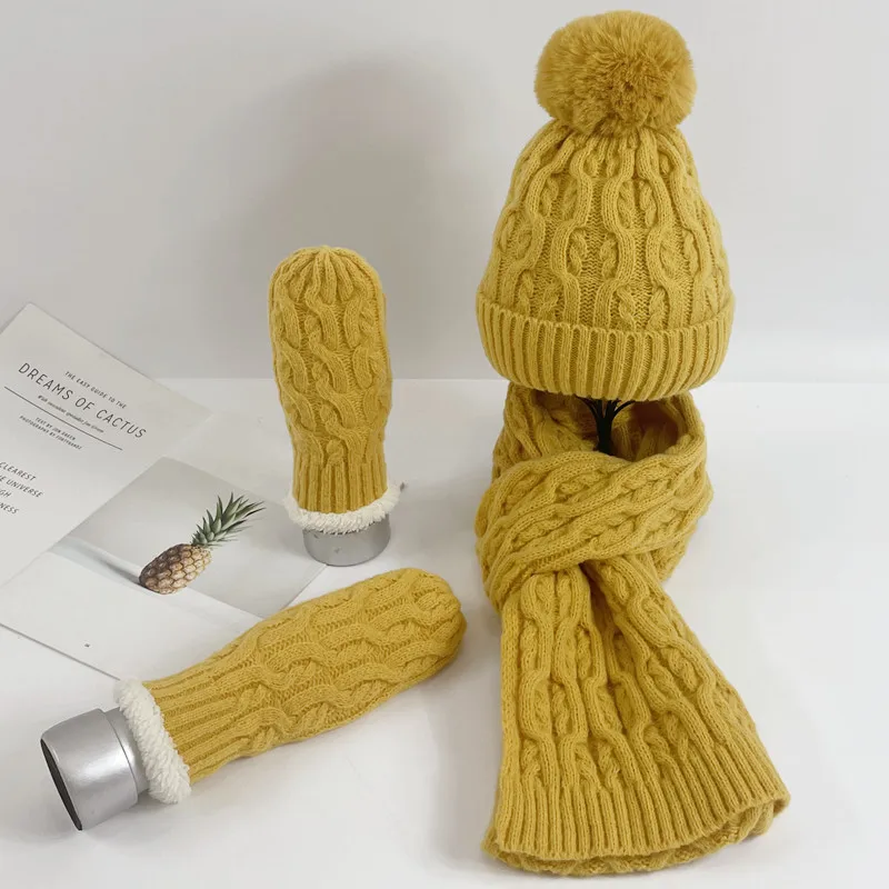 

Зимняя шапка женская бархатная плотная теплая шерстяная шапка с помпоном вязаная шерстяная шапка шарф перчатки ветрозащитная шапка из тре...