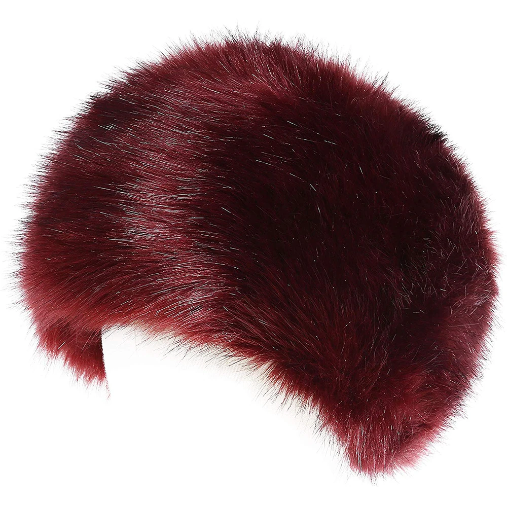 Женская зимняя утепленная шапка в русском стиле из искусственного меха