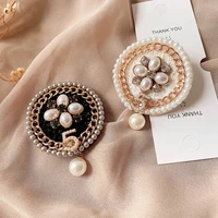 luxury fashion pearl flower brooches for womens clothing number 5 brooch gift for girl friend korean accessories for jewelry