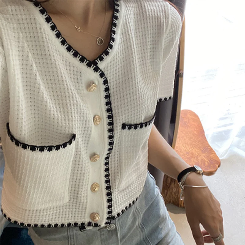 

Винтажные трикотажные топы с V-образным вырезом, Женская мода 2020, Короткие блузки BM Style, женские рубашки с коротким рукавом в стиле Харадзюку