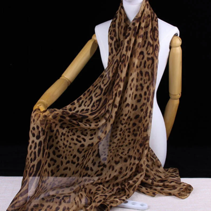 

Fashion Summer Luxury Designer Cool Silk Female Scarf for Women