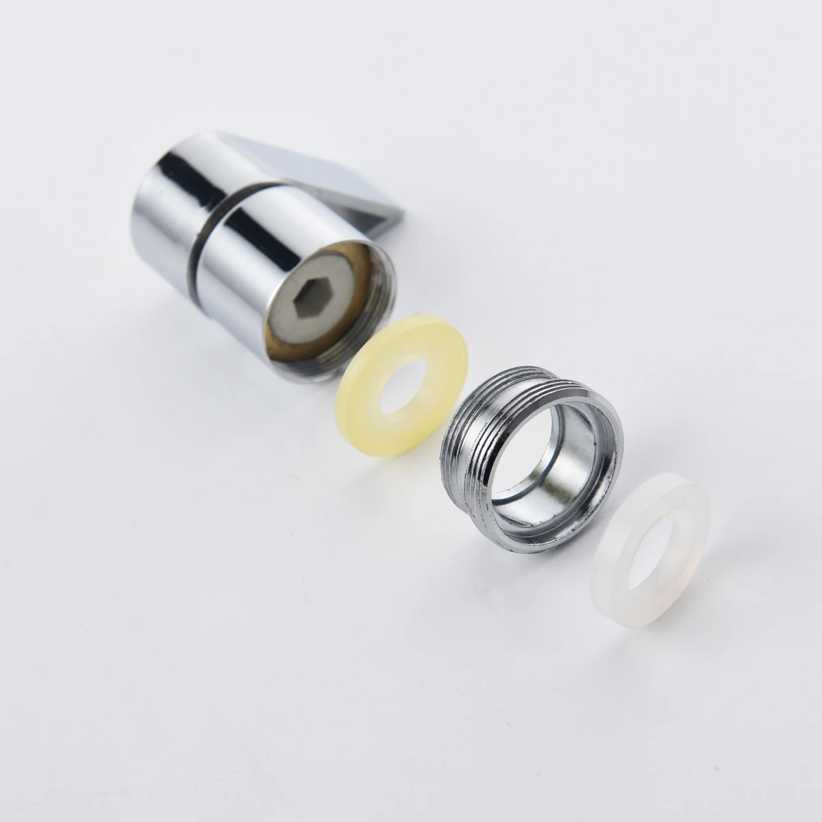 

Free Shipping Brass Faucet Aerator 3 Spray Kitchen Sink Aerator Replacement Part for Bathroom and Kitchen, Chrome