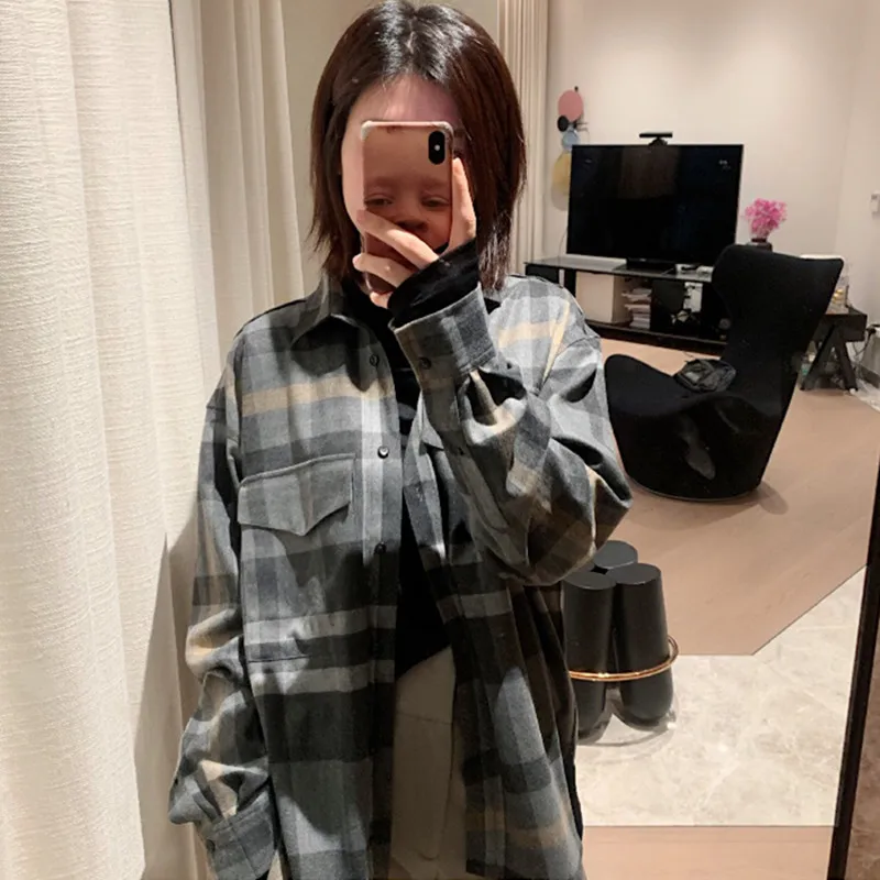 Свободная Женская клетчатая рубашка с длинным рукавом и отложным воротником