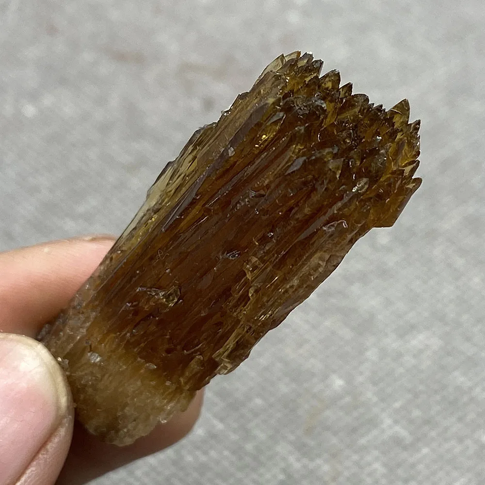 

Natural Stone Amber Calcite Mineral Crystal Specimen Home Decoration From Guizhou China 3#