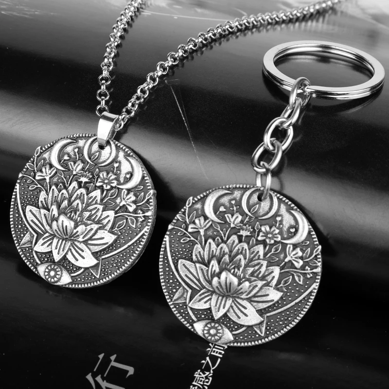 

Wiccan Lotus Flower Wicca Moon Round Pendant Necklace Jewelry Engraved Witchcraft Amulet Religious Necklaces for Friends