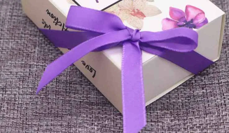 purple ribbon 8,4*5,8*3 см Цветочная коробка, новинка,, дизайн, печатная Подарочная коробка, ручная работа, любовь, свадьба, подарок, мыльница для детского душа - Цвет: purple ribbon