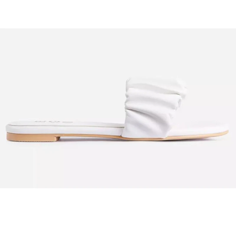 

New summer wild casual solid color outdoor fold leather female slippers Open toe sexy ol style Plus Size Beach Slippers 37-41