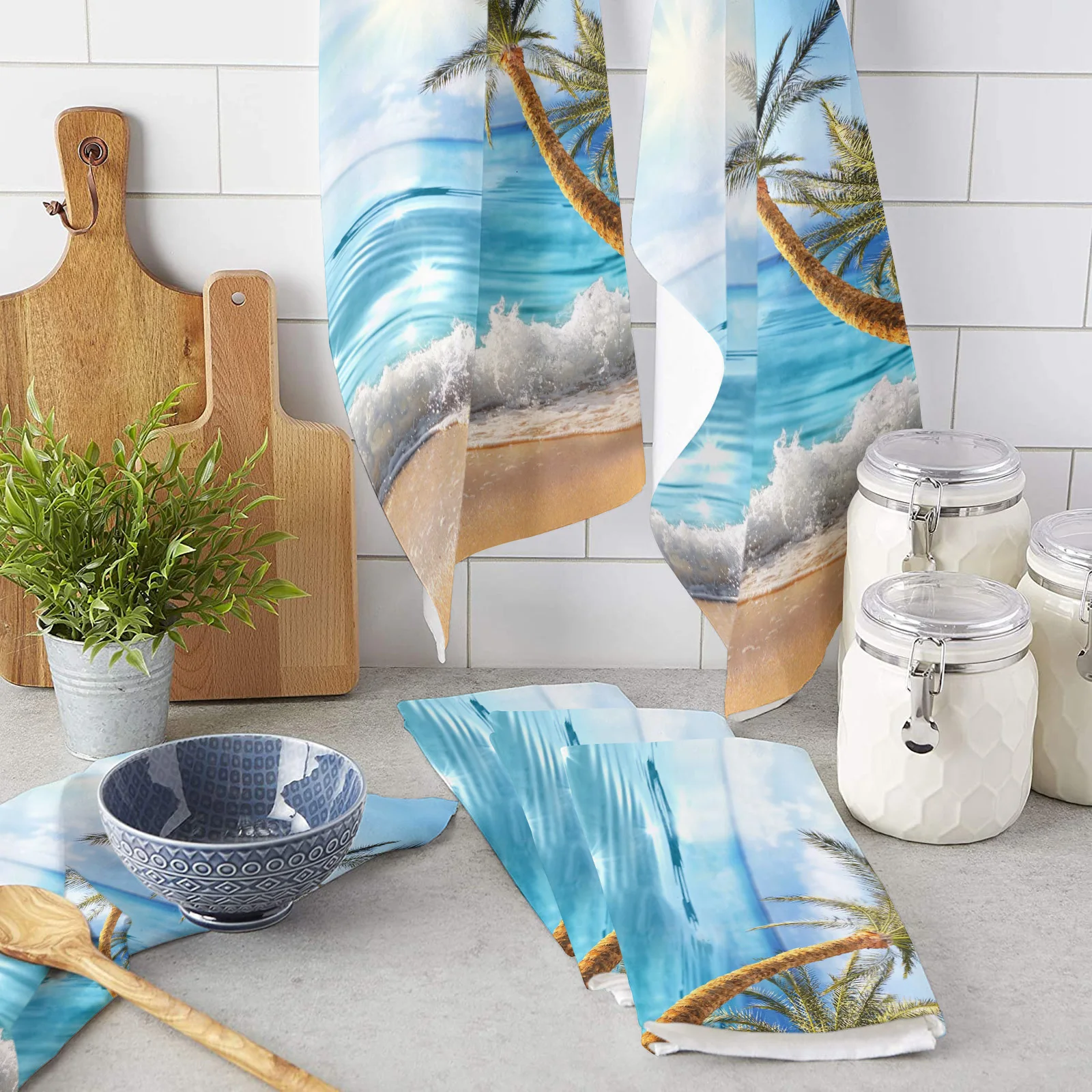 

Пляжное полотенце из микрофибры с кокосовыми деревьями