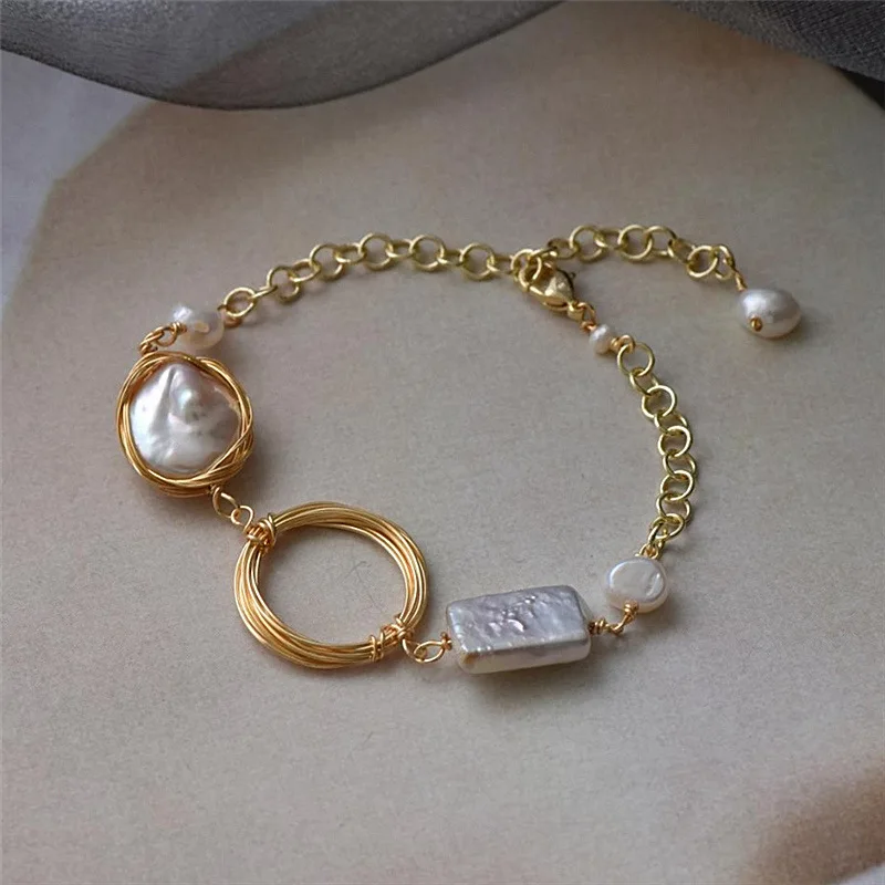 

2021 Korean New Round Buckle Heart-shaped Natural Pearl Gold Plating Bracelets for Women Girls Party Jewelry Gifts