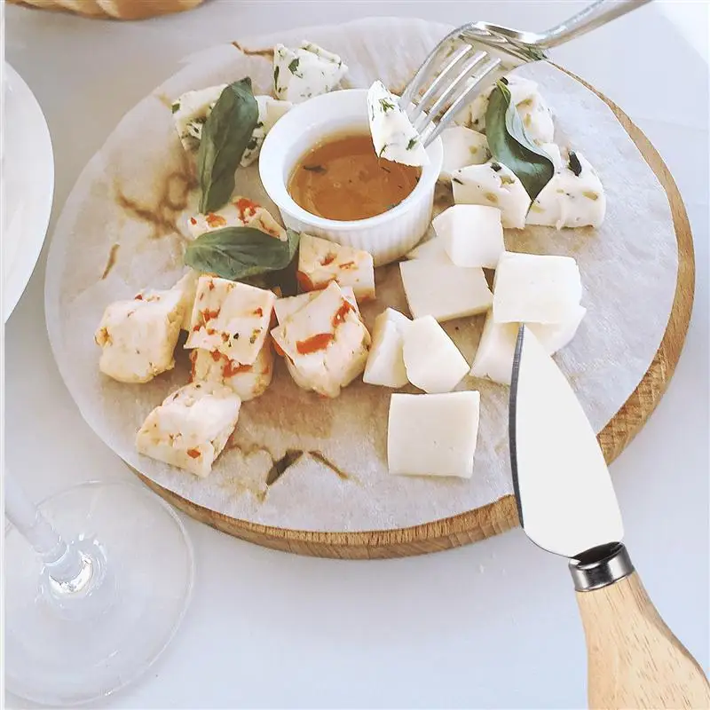 

1 Set of Bamboo Cheese Board Household Pizza Board with Cutters Kitchenware