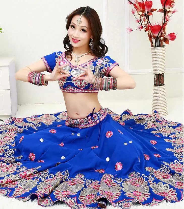 Женский костюм для выступлений в индийском стиле Lehenga Choli комплект из четырех