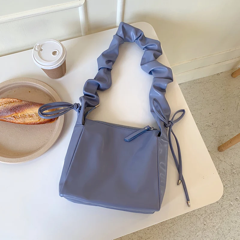 

Soft Leather Pleated Bag 2020 High Quality Handbag Large Capacity Shoulder Bag Crossbody Bags For Women Luxury Bolsa de hombro