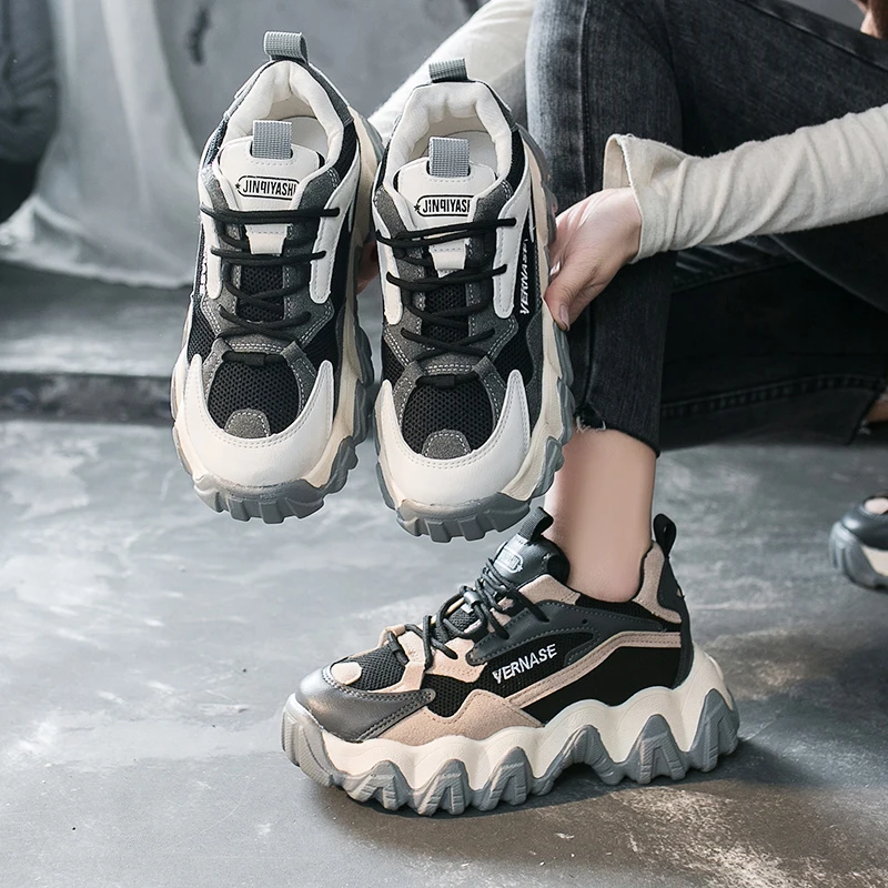 Женские кроссовки на платформе 7 см стильные высоком каблуке для прогулок и бега