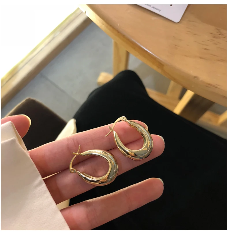 

Fashion Jewelry Metal Earrings Popular Design Vintage Temperament Golden Plating Drop Earrings For Women Gifts