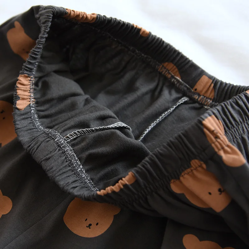 

New summer couple 100% cotton pajamas two-piece thin short-sleeved shorts ladies knitted cartoon bear men's home service set