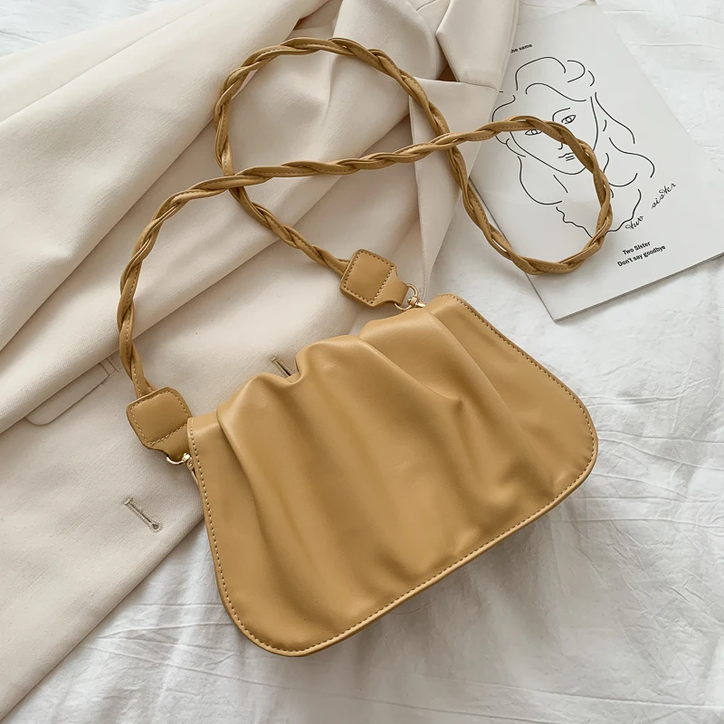 

Women Crossbody Bag Wholesale Sweet Elegant Saddle Bag Soft New Leather Fold Newre Color Simple Lady Handbag Accessories