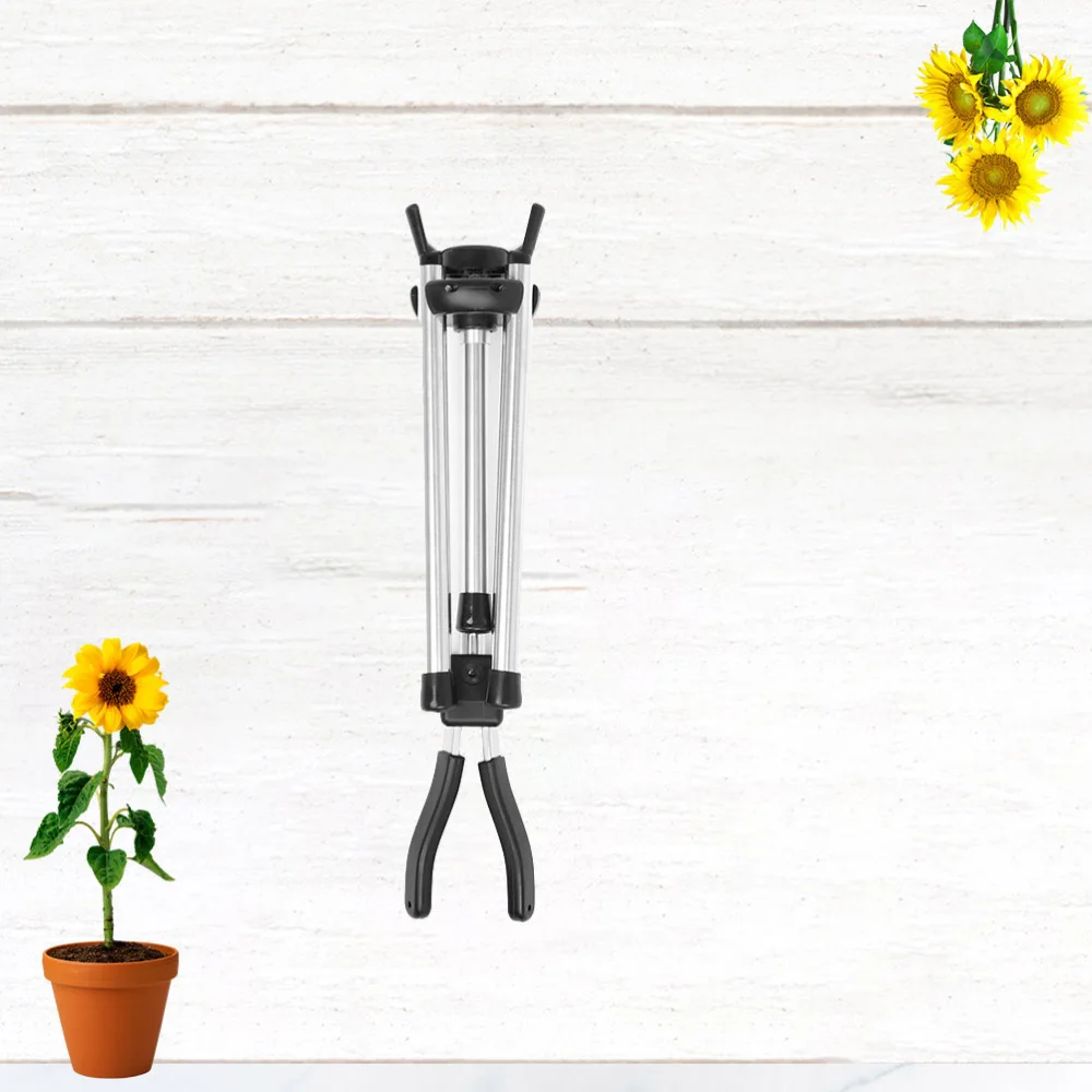 

1PC Wind Instrument Tripod Portable Foldable Saxophone Holder Stand Instrument Bracket (Alto Voice Bracket)